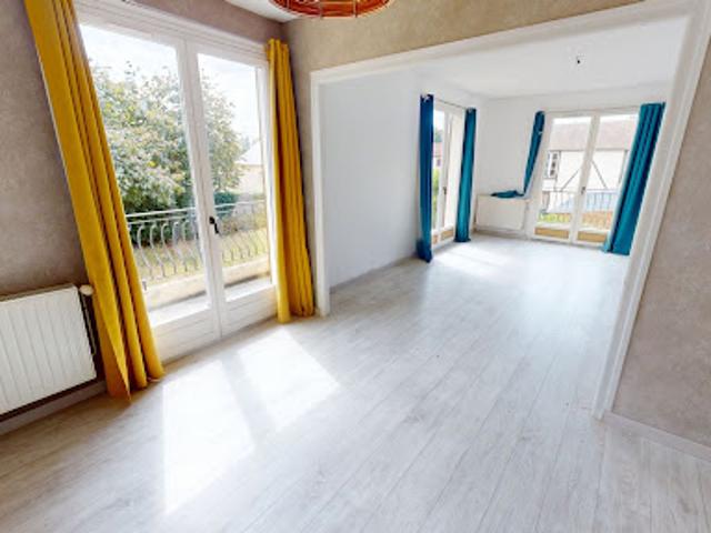 Maison vente à Lisieux, Crèvecoeur-en-auge