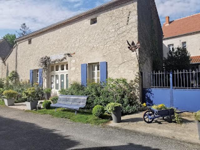 Maison vente à Vichy, Charroux