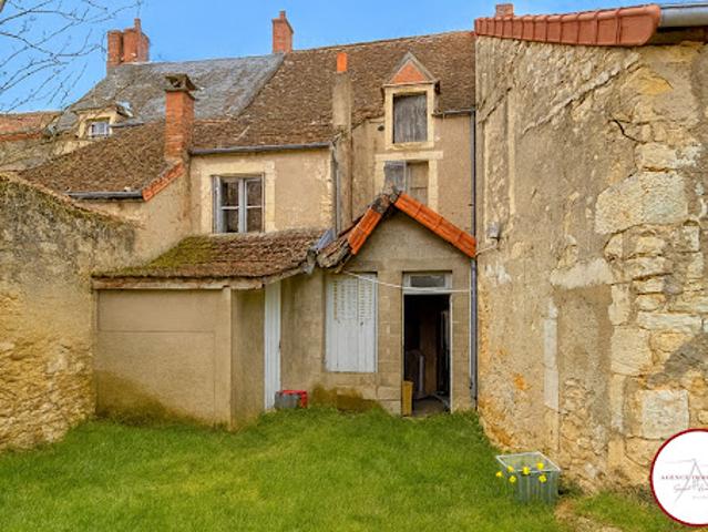 Maison vente à Saint-Amand-Montrond, La Celle