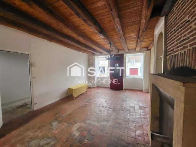 Maison vente à Saint-Amand-Montrond, La Celle