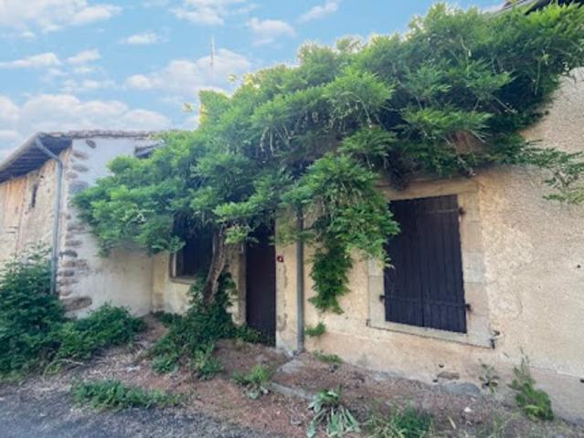 Maison vente à Confolens, Charente