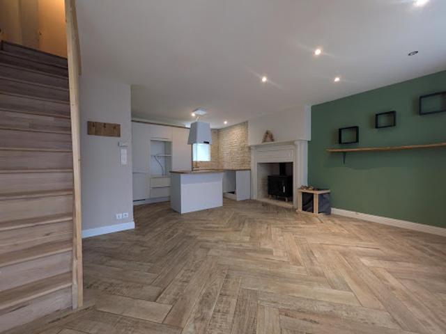 Maison vente à France métropolitaine, Saint-cornier-des-landes