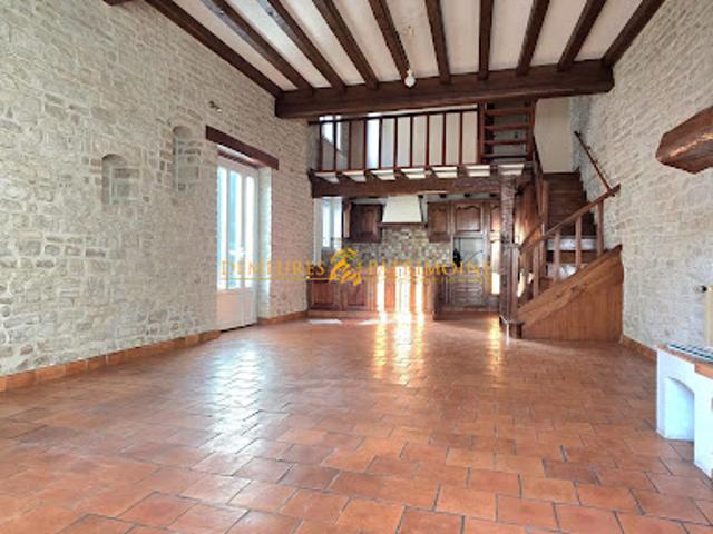 Maison vente à Confolens, Mansle