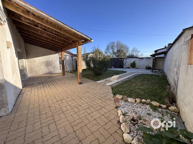 Maison vente à Rochefort, Le Gua