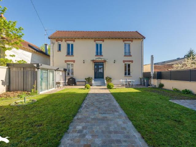 Maison vente à Saint-Germain-en-Laye, Achères