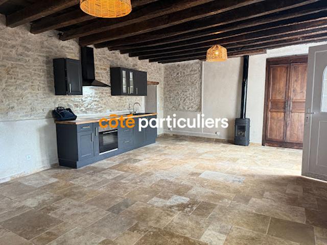 Maison vente à Saint-Amand-Montrond, Charenton-du-cher