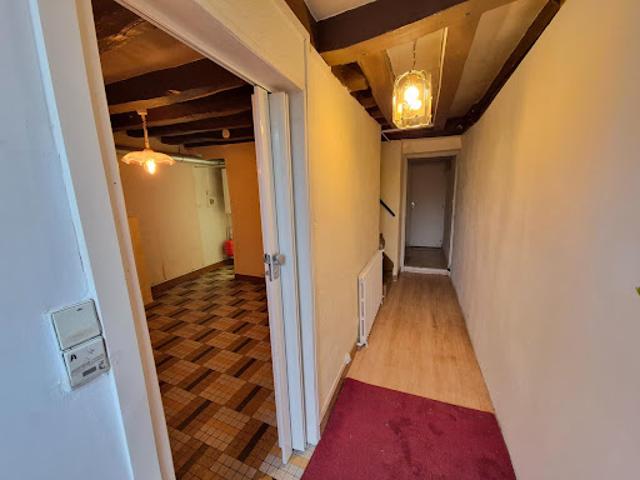 Maison vente à Loches, Descartes