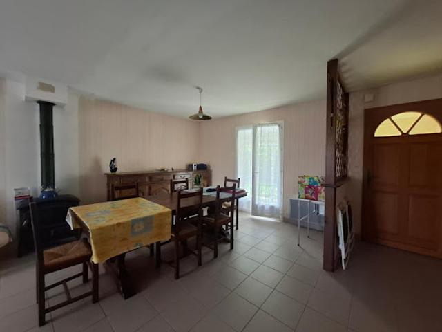 Maison vente à Saintes, Semussac