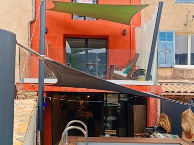 Maison vente à Arrondissement de Toulon, Signes
