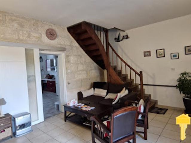 Maison vente à Saintes, Mortagne-sur-gironde