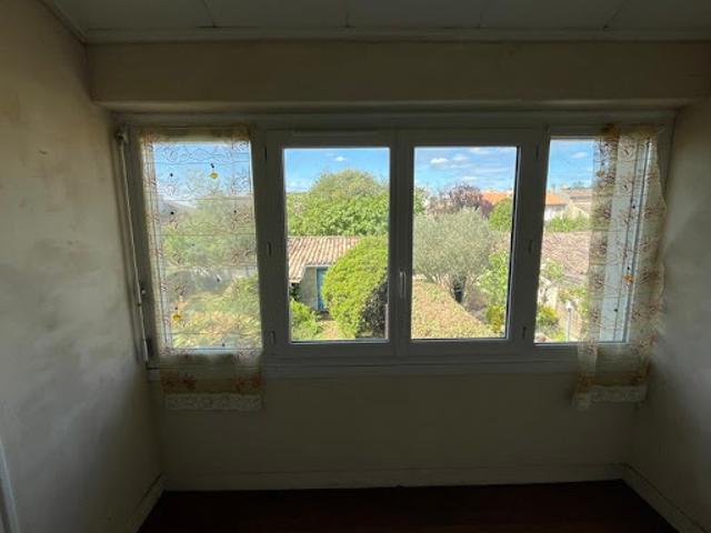 Maison vente à Libourne, Mouliets-et-villemartin