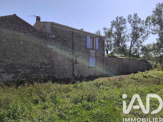Maison vente à Saint-Jean-d'Angély, Doeuil-sur-le-mignon