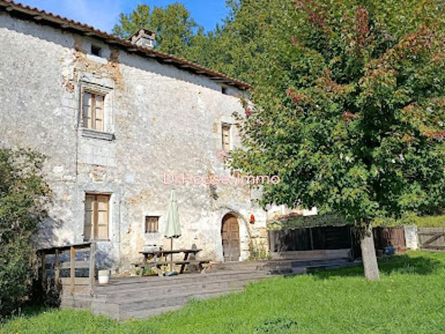 Maison vente à Nontron, Mareuil