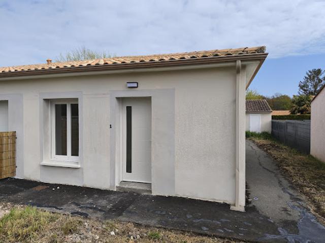 Maison vente à Saintes, Médis