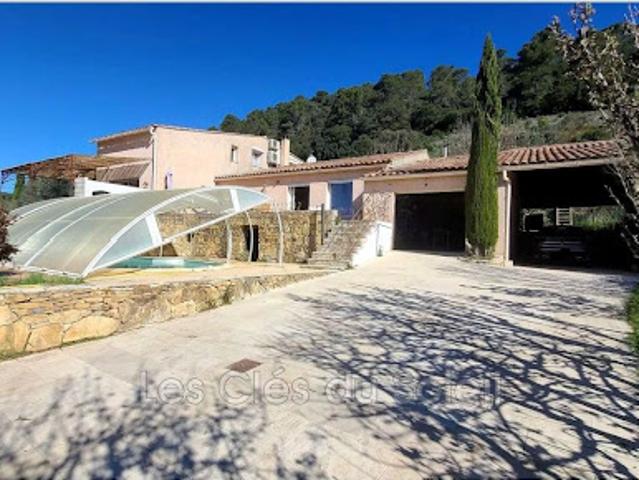 Maison vente à Arrondissement de Toulon, Signes