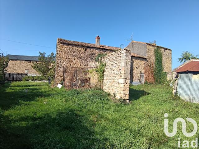Maison vente à Parthenay, Irais