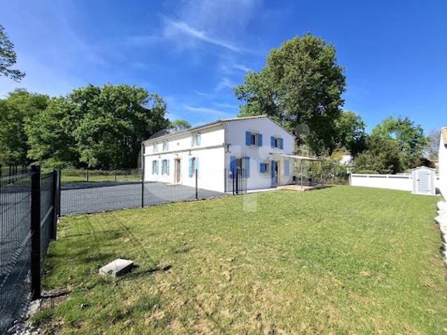 Maison vente à Saintes, Médis
