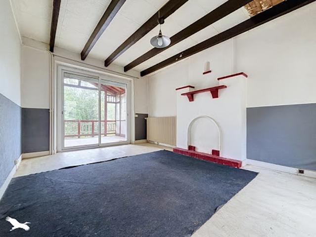 Maison vente à Saint-Paul, Bosmie-l'Aiguille