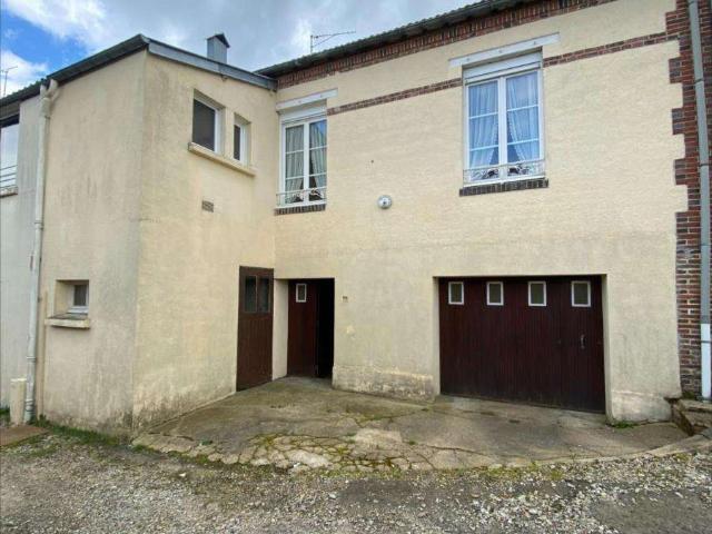 Maison vente à Mortagne-au-Perche, Aube