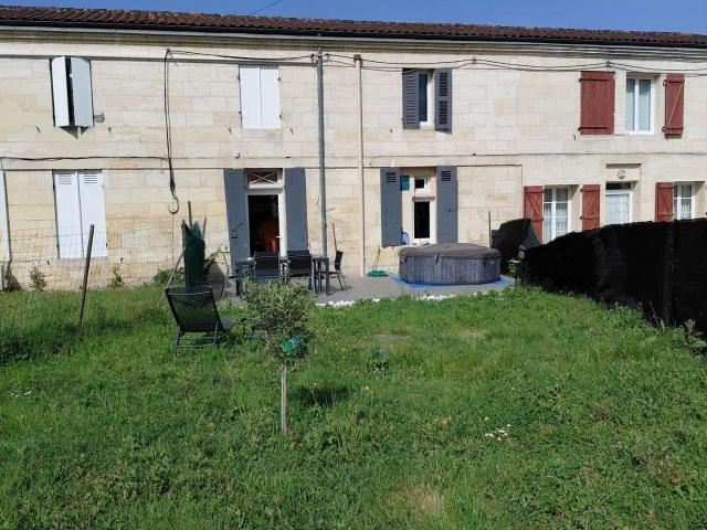 Maison vente à Bordeaux, Carignan-de-bordeaux