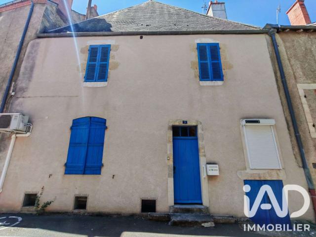 Maison vente à Saint-Amand-Montrond, Châteaumeillant