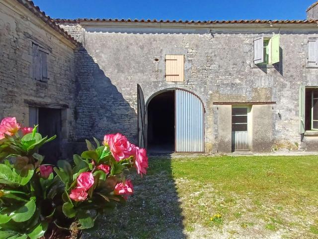 Maison vente à Cognac, Houlette