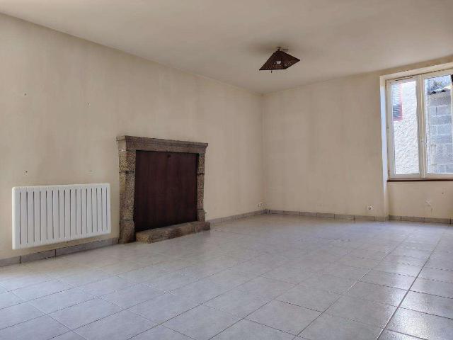 Maison vente à La Roche-sur-Yon, Cugand