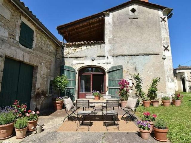 Maison vente à Angoulême, Gardes-le-pontaroux