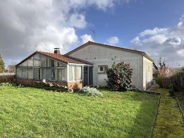 Maison vente à La Roche-sur-Yon, La Bruffière