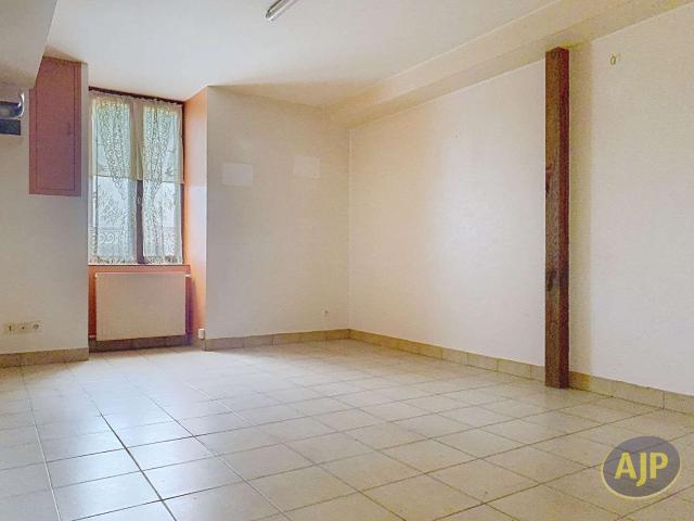 Maison vente à Segré, Nyoiseau