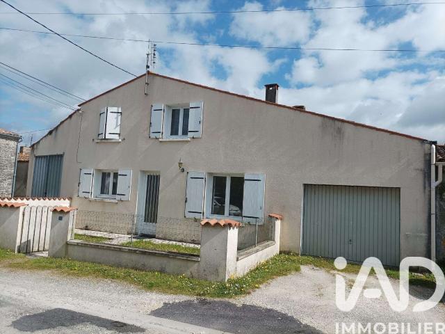 Maison vente à Rochefort, Le Gua