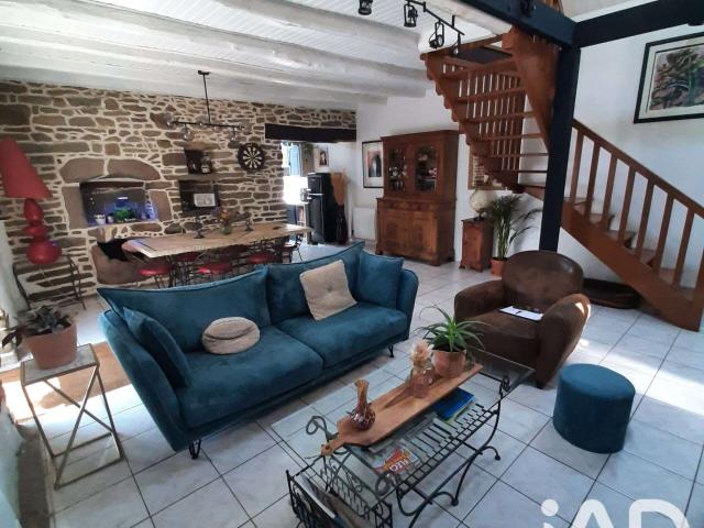 Maison vente à Guingamp, Bretagne