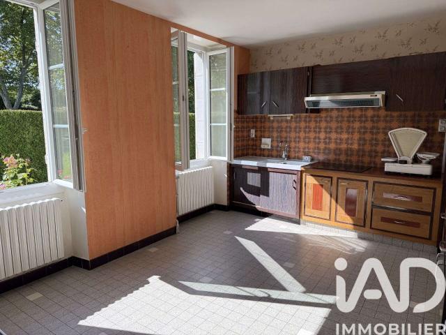 Maison vente à Saint-Amand-Montrond, Saint-amand-montrond