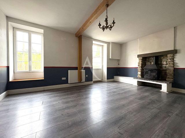 Maison vente à Fontenay-le-Comte, Velluire