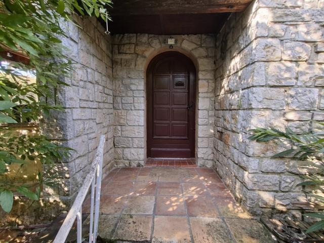Maison vente à Grasse, Roquefort-les-pins