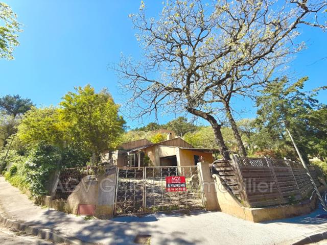 Maison vente à Arrondissement de Toulon, La Crau