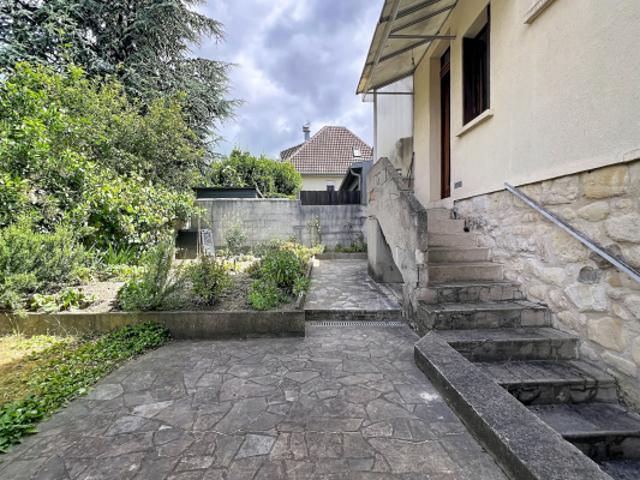 Maison vente à Nanterre, Rueil-malmaison