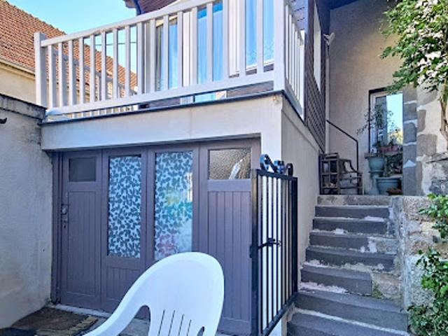 Maison vente à Ferrières-sur-Sichon, Allier