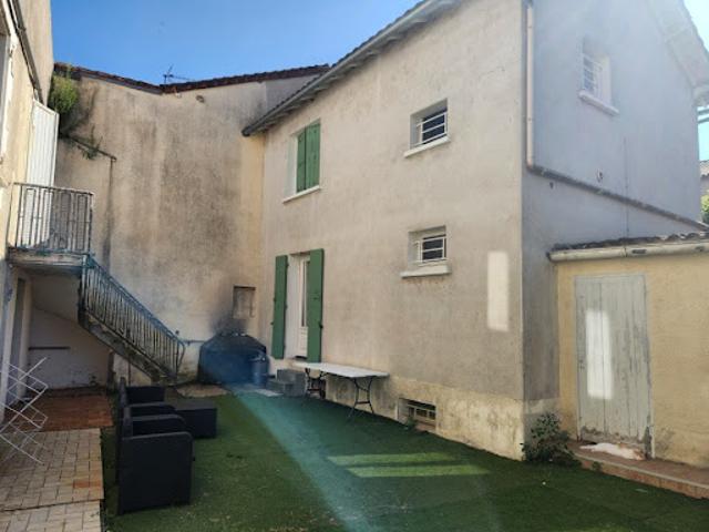Maison vente à Charroux, Vienne