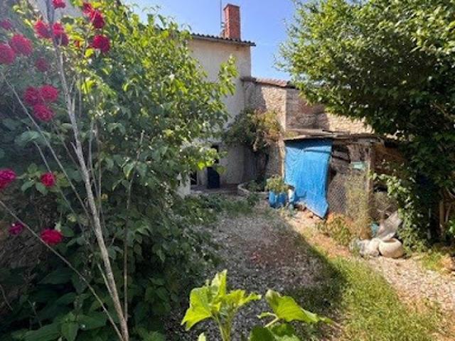 Maison vente à Confolens, Chasseneuil-sur-bonnieure