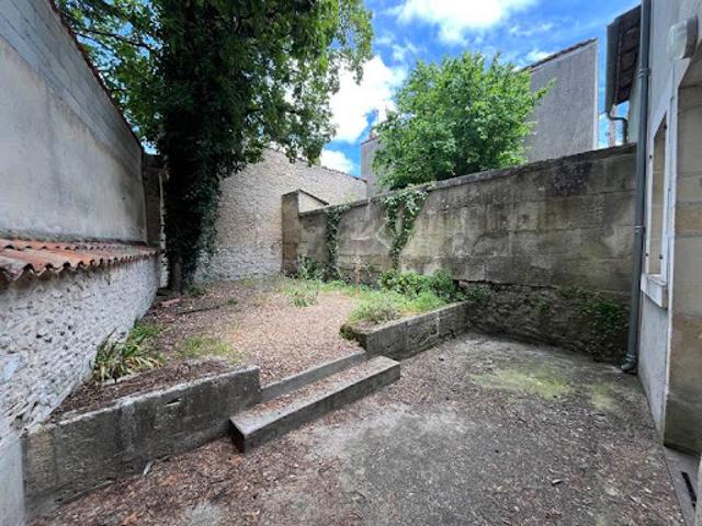 Maison vente à Cognac