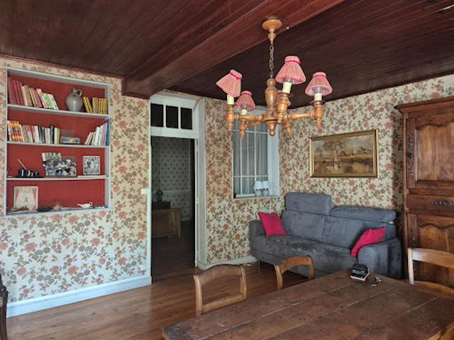 Maison vente à Coly, Le Pizou
