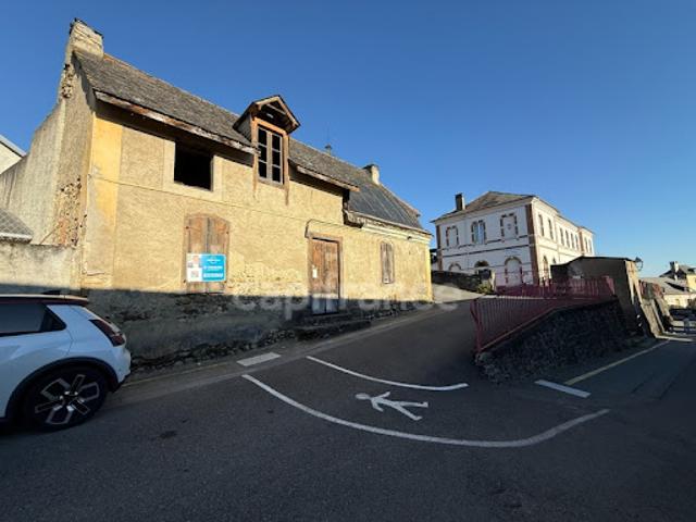 Maison vente à Bagnères-de-Bigorre, Montgaillard