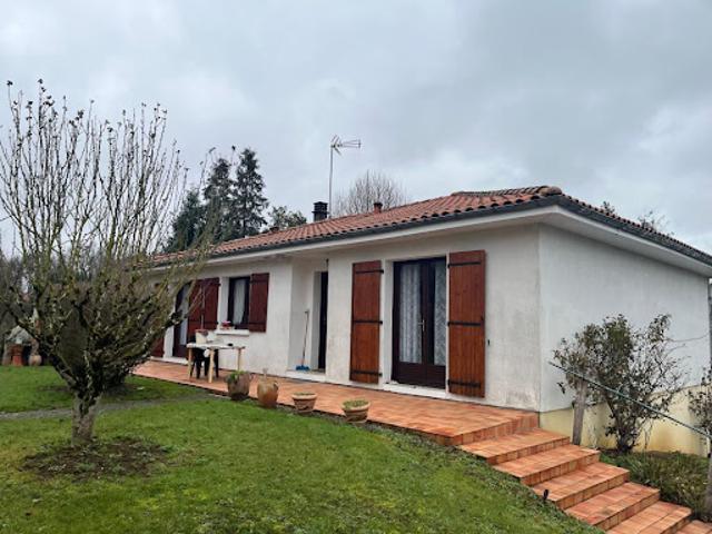 Maison vente à Confolens, Tessonnière