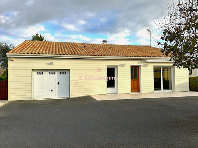 Maison vente à Confolens, Salles-de-villefagnan