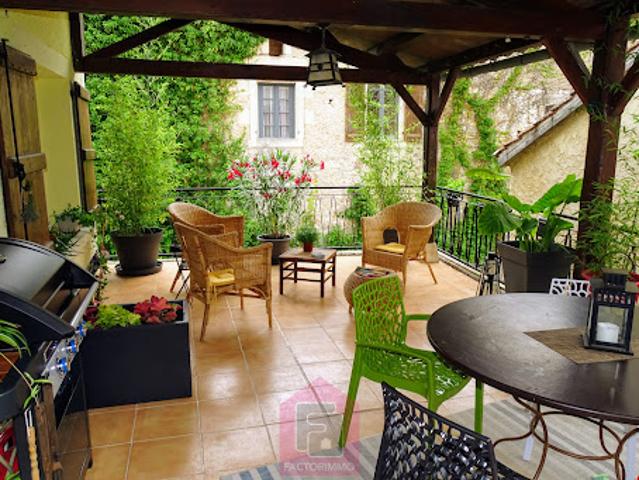 Maison vente à Cahors, Puy-l'evêque