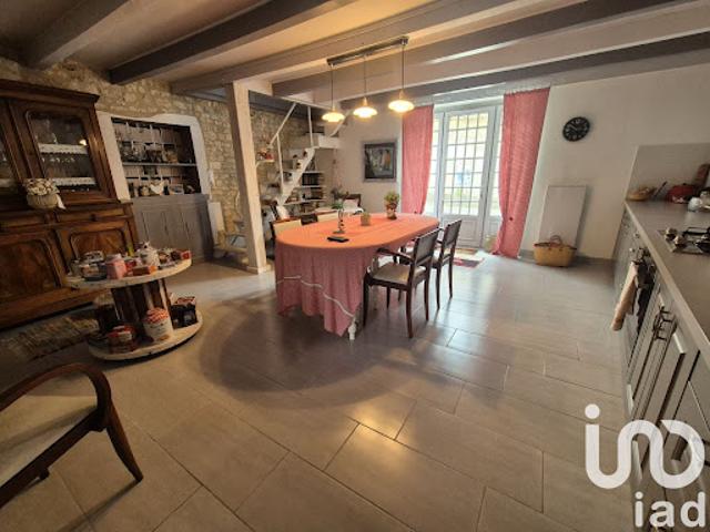 Maison vente à Cognac, Saint-fort-sur-le-né