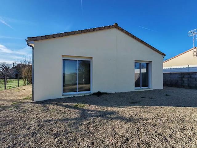 Maison vente à Montmorillon, Civray