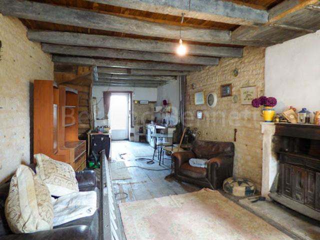 Maison vente à Niort, Sauzé-vaussais