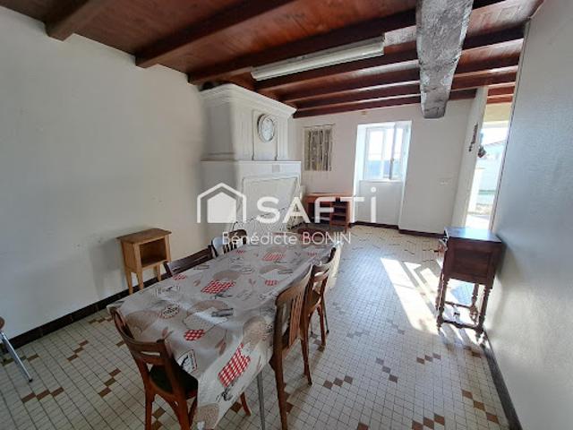 Maison vente à Saintes, Nouvelle-Aquitaine